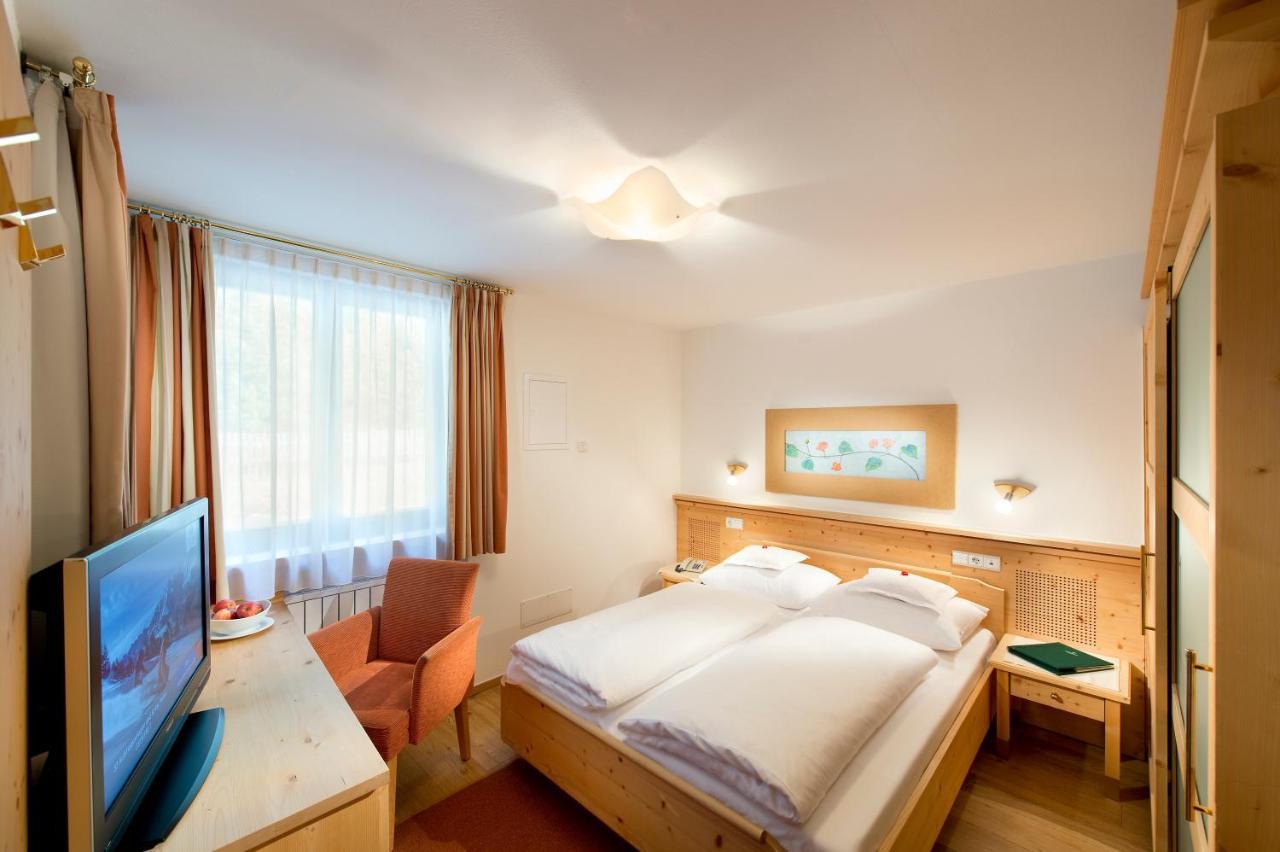 Naturhotel Leitlhof San Candido Kültér fotó